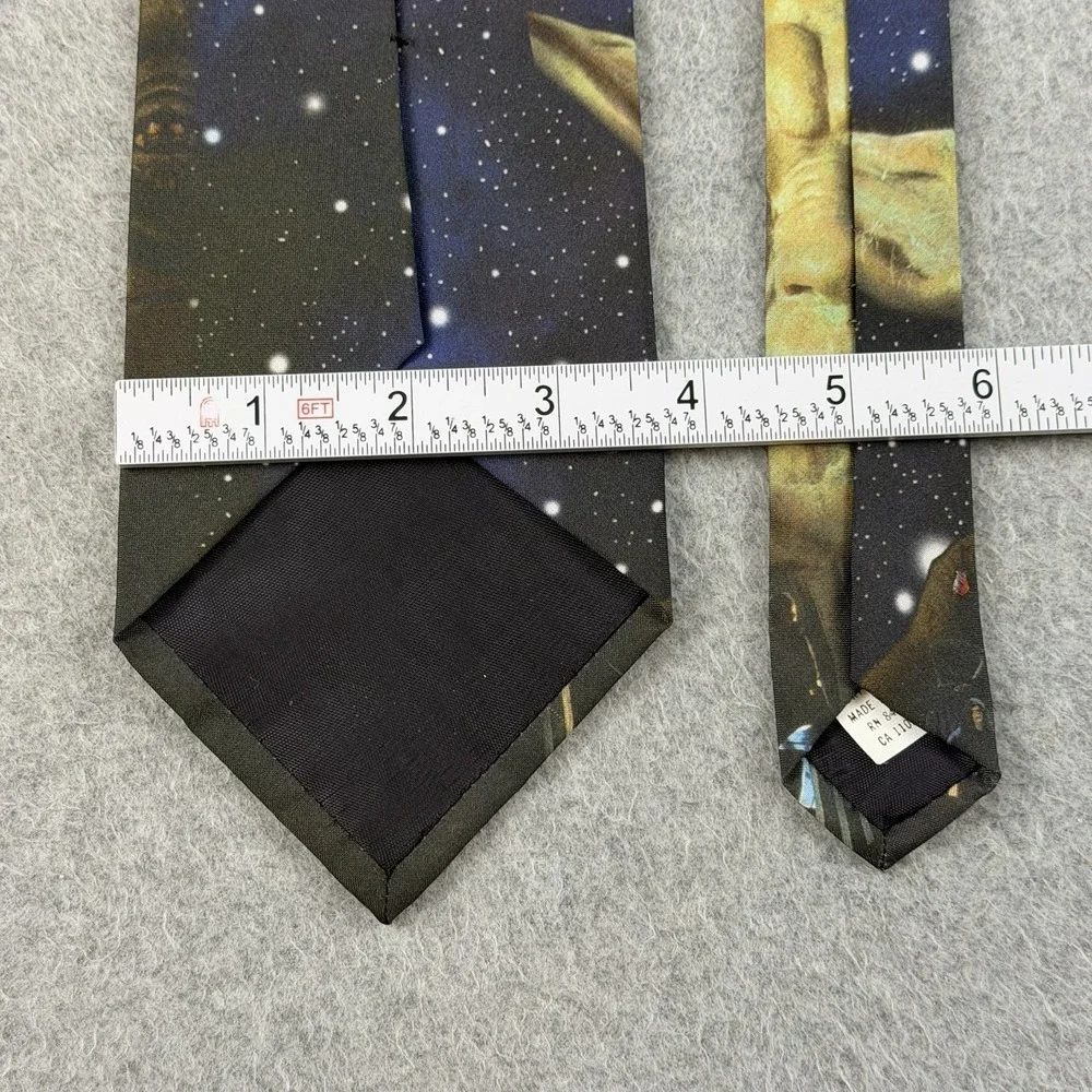 Vintage 1995 Ralph Marlin Star Wars Yoda Necktie Lucasfilm USA Tie 57x3.75